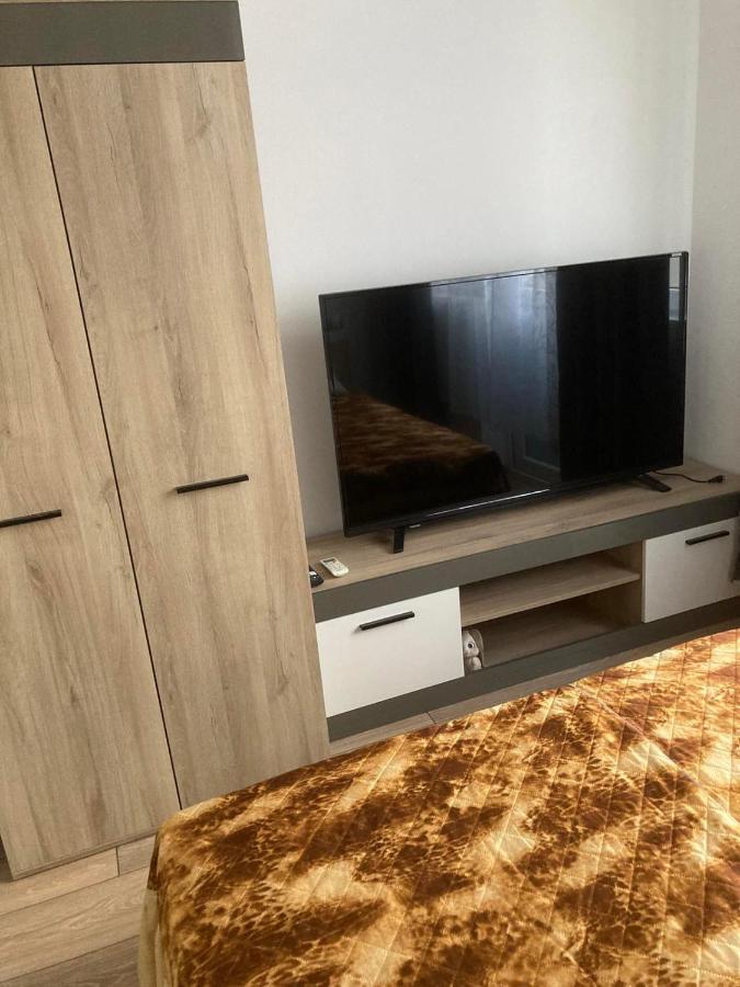 Studio "Victoria" Burgas Bagian luar foto